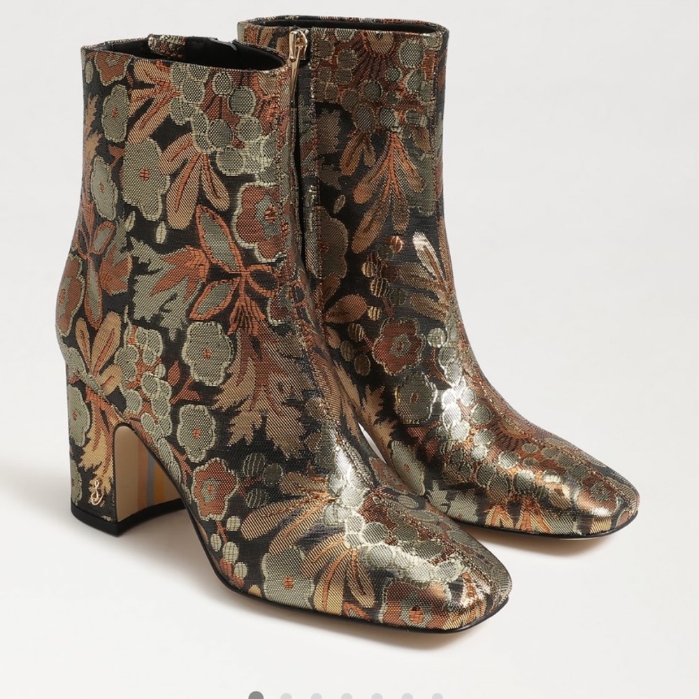 Sam Edelman fawn booties *like new condition*